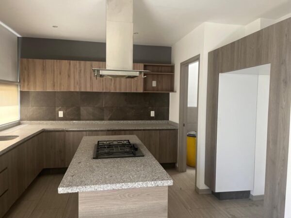 Casa en Parque Quintana Roo en Lomas de Angelopolis - Image 12
