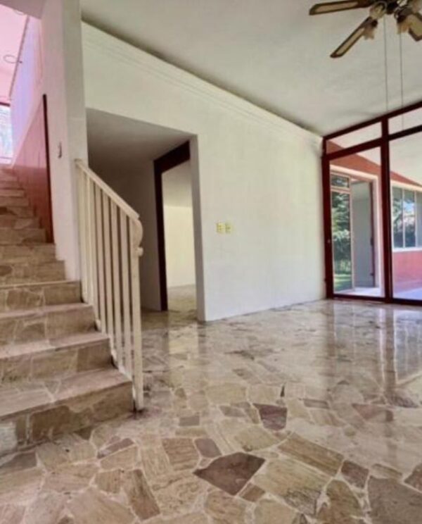 Residencia EN VENTA  en Atlixco. A 500 m de Plaza Moraleda, - Image 10