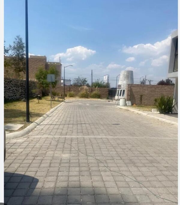 Lote de 132.80 m2 en el Fraccionamiento Terravita - Image 3