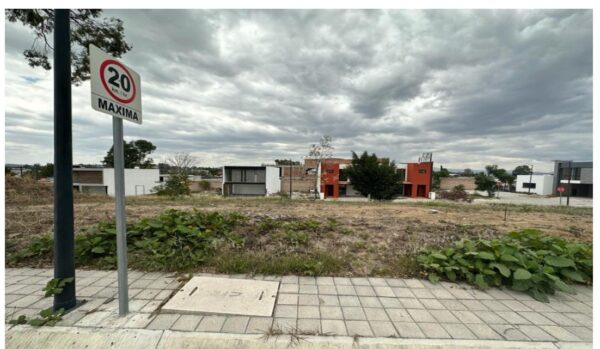 Lote de 132.80 m2 en el Fraccionamiento Terravita - Image 5