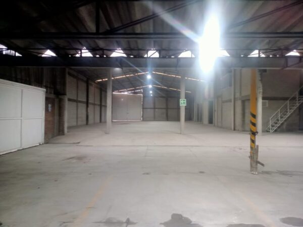RENTO BODEGA DE 909.5 M2 COLONIA TEPEYAC PUEBLA - Image 10