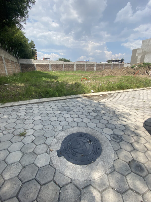 Venta lote Fracc cerrado en Cuautlancingo de 93.31 m2 $750,000 - Image 2