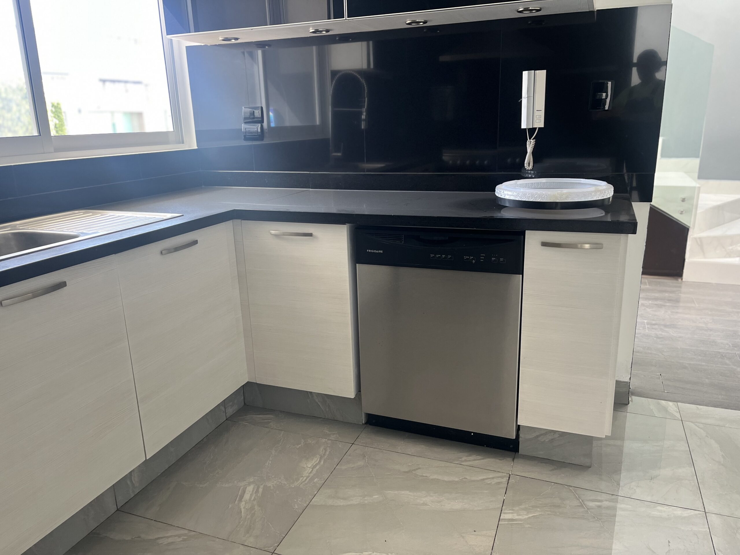 CASA EN VENTA PARQUE VICTORIA - Image 3