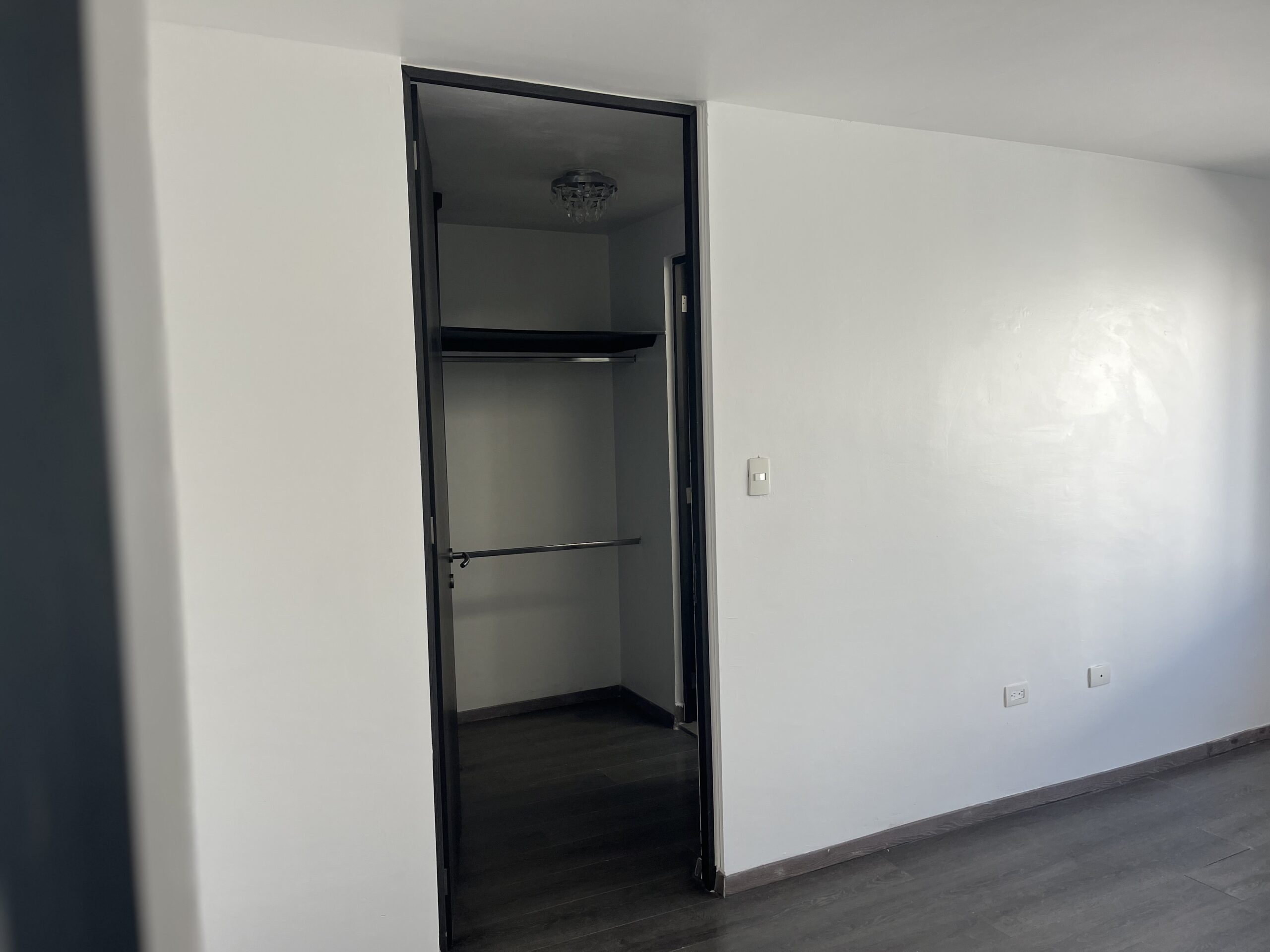 CASA EN VENTA PARQUE VICTORIA - Image 8