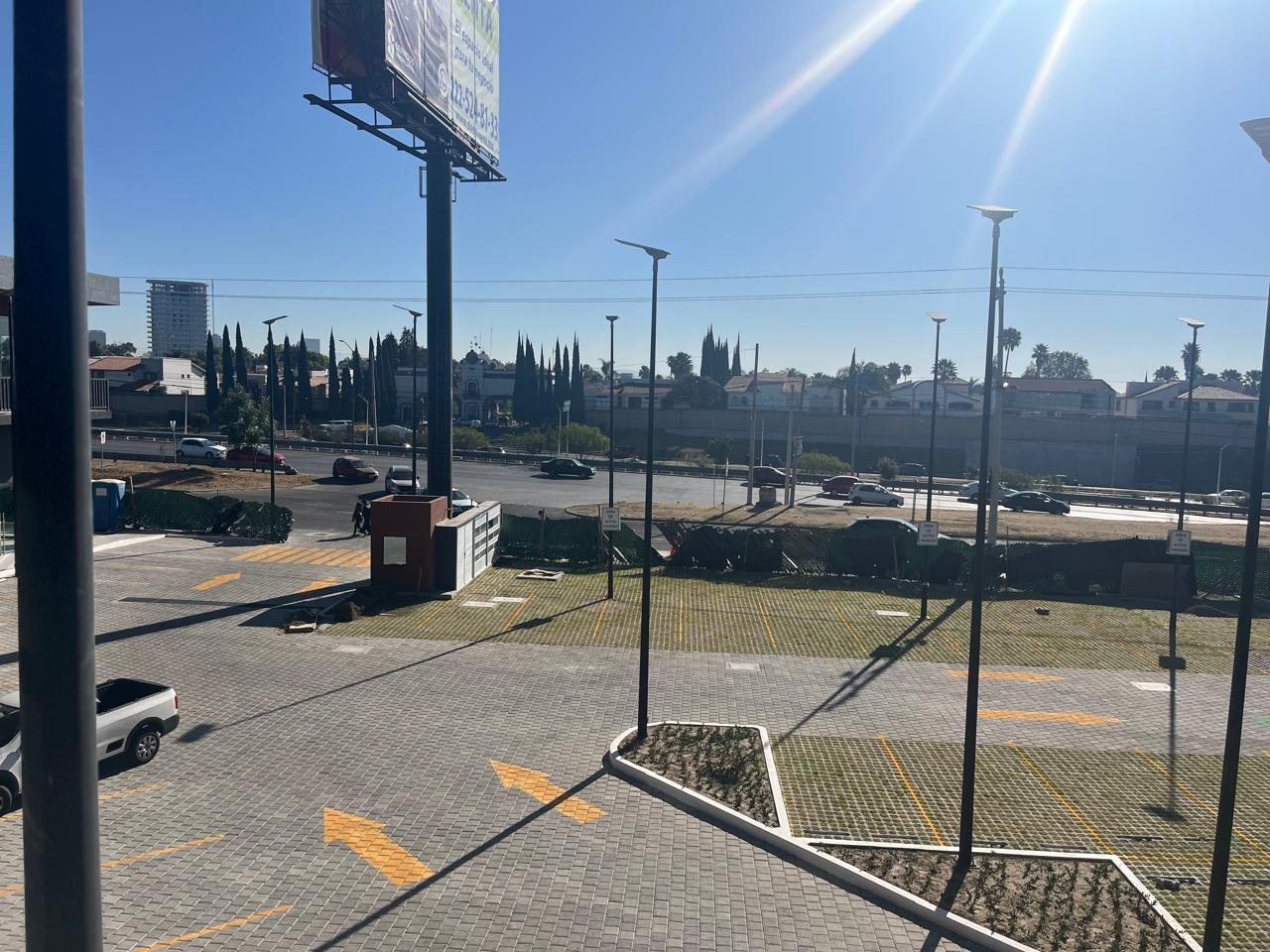 Local en Plaza Comercial El Secreto zona Angelopolis (Renta) - Image 5