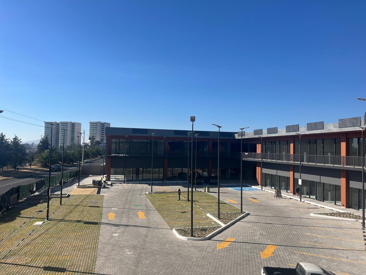 Local en Plaza Comercial El Secreto zona Angelopolis (Renta) - Image 10