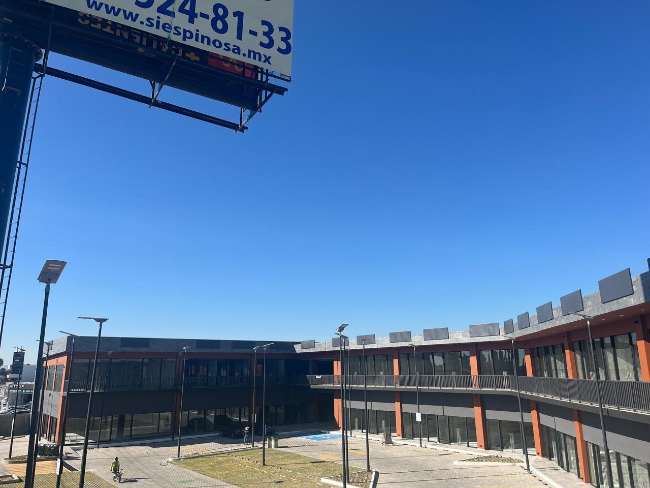 Local en Plaza Comercial El Secreto zona Angelopolis (Renta) - Image 13