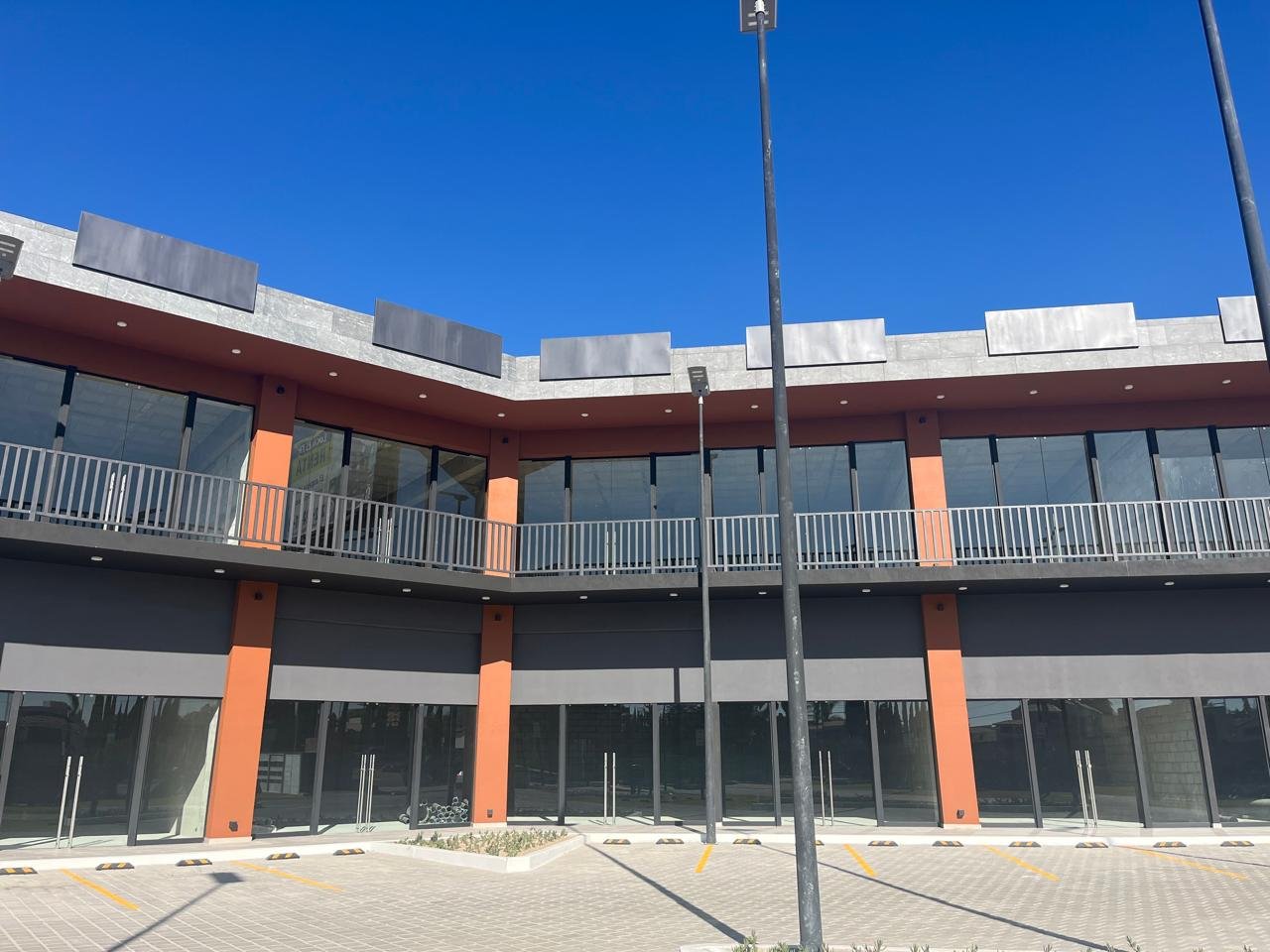 Local en Plaza Comercial El Secreto zona Angelopolis (Renta) - Image 15