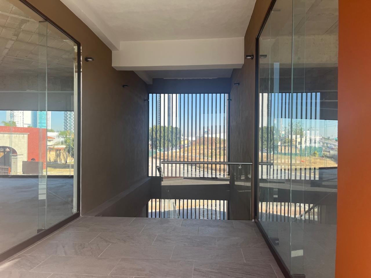 Local en Plaza Comercial El Secreto zona Angelopolis (Renta) - Image 18