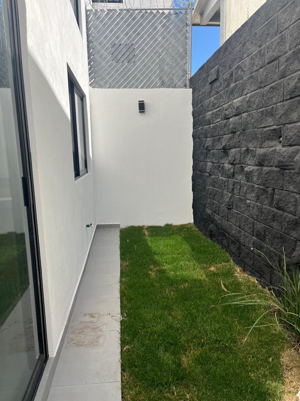 Casa en venta con roof garden en excelente ubicación en PuntaLoma - Image 6