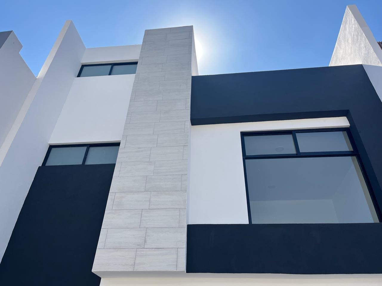 Casa en venta con roof garden en excelente ubicación en PuntaLoma - Image 7